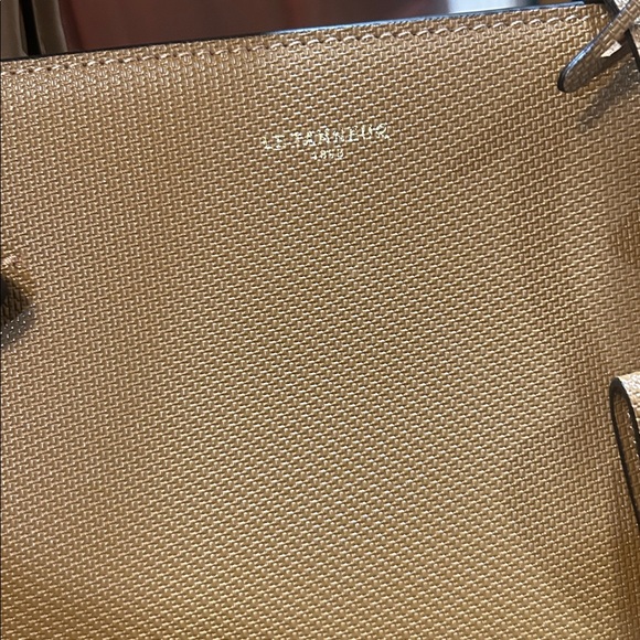 Le Tanneur Tan Grained Leather Handbag Medium - Picture 3 of 10
